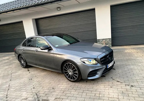 mercedes benz klasa e Mercedes-Benz Klasa E cena 125000 przebieg: 257453, rok produkcji 2018 z Przasnysz